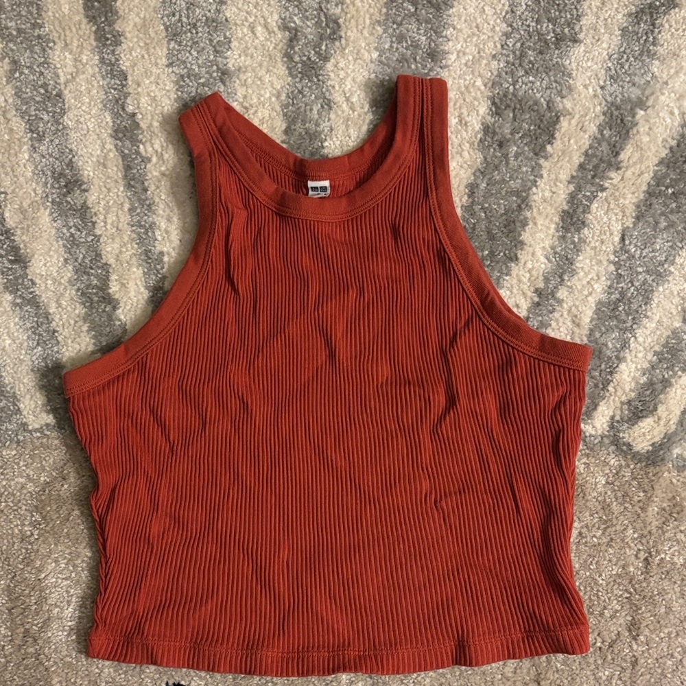 UNI QLO Rust Ribbed Tank Top
